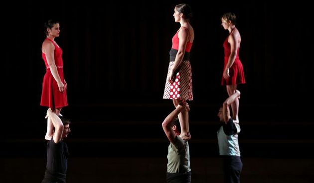 Zagreb, KD Vatroslav Lisinski – Predstava Le Grand C slavne francuske cirkuske skupine Compagnie XY.