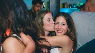 Turanjska fešta u Menfisto baru, 16.7.2015. (foto: Ivan Toman) Turanjska fešta u Menfisto baru, 16.7.2015. (foto: Ivan Toman)