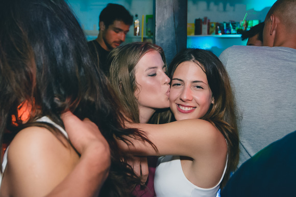 Turanjska fešta u Menfisto baru, 16.7.2015. (foto: Ivan Toman) Turanjska fešta u Menfisto baru, 16.7.2015. (foto: Ivan Toman)