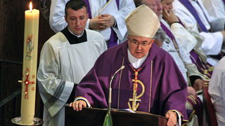 Posljednji ispraćaj nadbiskupa Ivana Prenđe (foto: Marin Gospić)