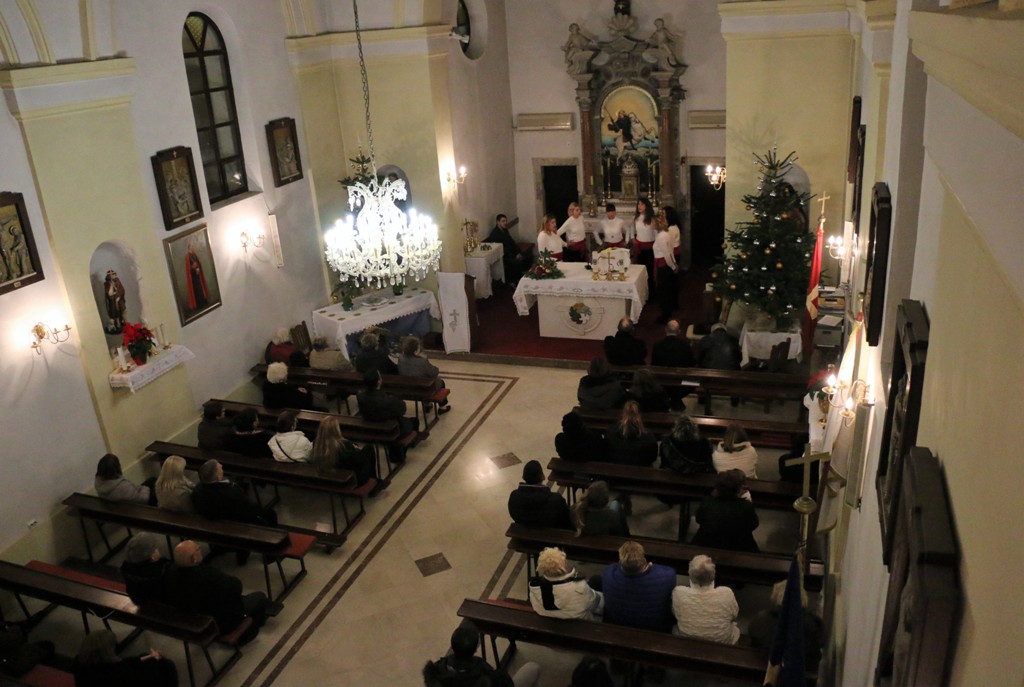 Tradicionalni klapski koncert na Viru