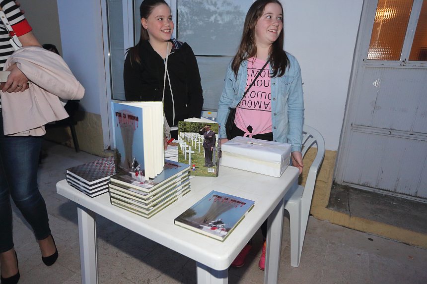 Bibinje: Predstavljena knjiga “Bitka za Vukovar” Damira Plavšića. Foto: Leo Banić Bibinje: Predstavljena knjiga “Bitka za Vukovar” Damira Plavšića. Foto: Leo Banić