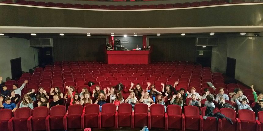 Kazališna udruga “Igrajmo se” snimila spot Kazališna udruga “Igrajmo se” snimila spot