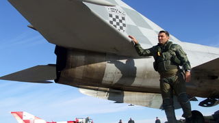 U 93. Zrakoplovnoj bazi u Zemuniku započela obuka pilota MIG-ova. Foto: Marinko Karačić/HRZ i PZO U 93. Zrakoplovnoj bazi u Zemuniku započela obuka pilota MIG-ova. Foto: Marinko Karačić/HRZ i PZO