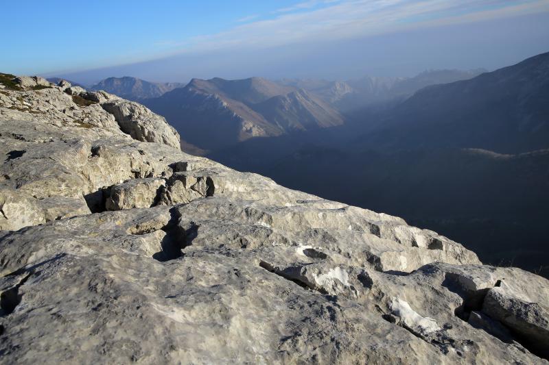16.03.2014., Juzni Velebit – Topljenje snijega na Juznom Velebitu i procvjetani prvi planinski cvjetovi u ranom proljecu najavljuju skorasnje toplije vrijeme. Photo: Filip Brala/PIXSELL Autor Filip Brala/PIXSELL Ključne riječi rekreacija, planina, pro 16.03.2014., Juzni Velebit – Topljenje snijega na Juznom Velebitu i procvjetani prvi planinski cvjetovi u ranom proljecu najavljuju skorasnje toplije vrijeme. Photo: Filip Brala/PIXSELL Autor Filip Brala/PIXSELL Ključne riječi rekreacija, planina, pro