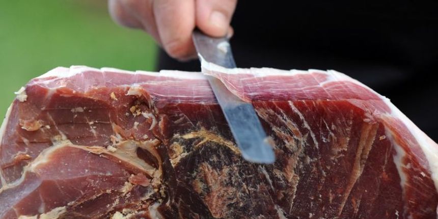 Dalmatinski pršut. Photo: Hrvoje Jelavić/PIXSELL Dalmatinski pršut. Photo: Hrvoje Jelavić/PIXSELL