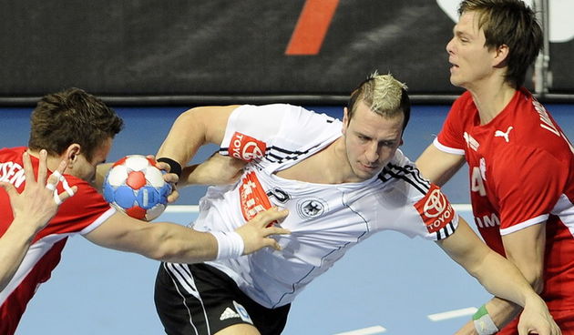 Pascal Hens, Josko Ponos / CROPIX