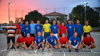 U povodu blagdana Kraljice Mira u Stanovima odigrana utakmica između liječnika i predstavnika Gradske uprave, Foto: Iva Perinčić