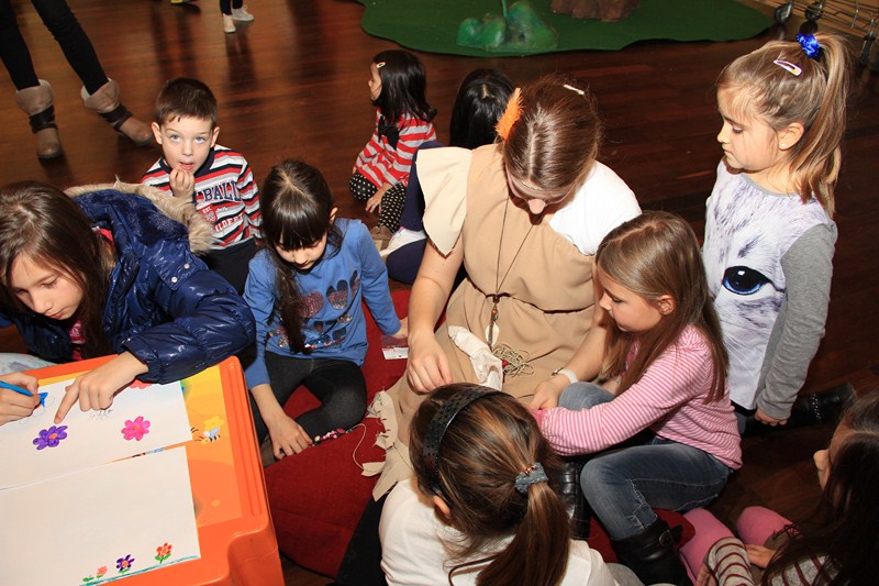 Supernova: Vesela subota uz Pocahontas 18. siječnja 2014. foto: Iva Perinčić Supernova: Vesela subota uz Pocahontas 18. siječnja 2014. foto: Iva Perinčić