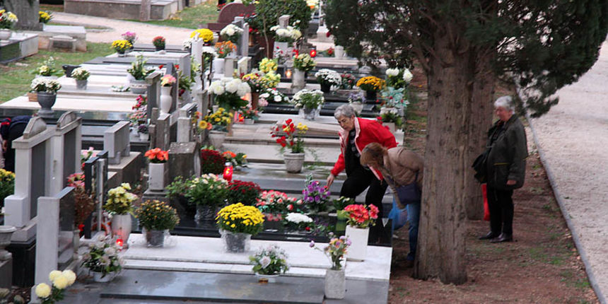 Gradsko groblje –  Svi sveti