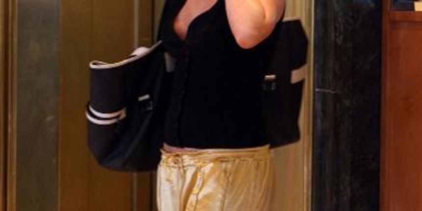 Tko zaslužuje titulu Modnog promašaja 2009.? Snježana Mehun? (Net.hr) Tko zaslužuje titulu Modnog promašaja 2009.? Snježana Mehun? (Net.hr)