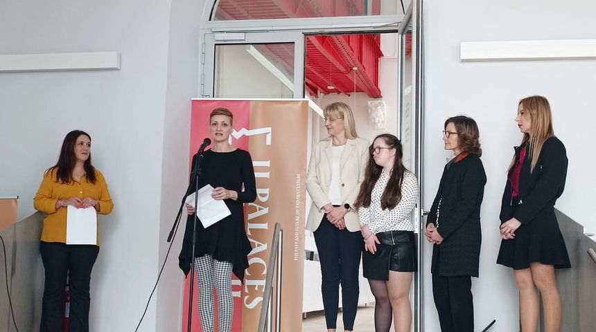 U Kneževoj palači otvorena izložba radova “Likovni svijet različitosti”