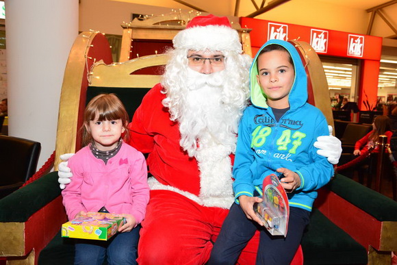 Supernova: Božićni koncert Ivane Kindl i posjet Djeda Božićnjaka, Foto: Iva Perinčić Supernova: Božićni koncert Ivane Kindl i posjet Djeda Božićnjaka, Foto: Iva Perinčić