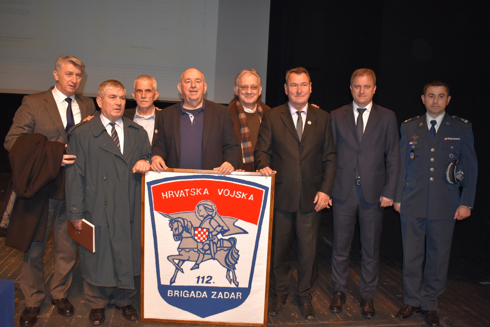 U Kazalištu lutaka Zadar predstavljena monografija o 112. brigadi U Kazalištu lutaka Zadar predstavljena monografija o 112. brigadi