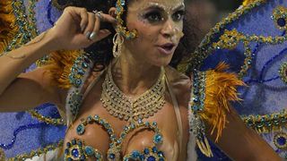 Tradicionalni karneval u Brazilu, foto: NELSON ALMEDIA Tradicionalni karneval u Brazilu, foto: NELSON ALMEDIA