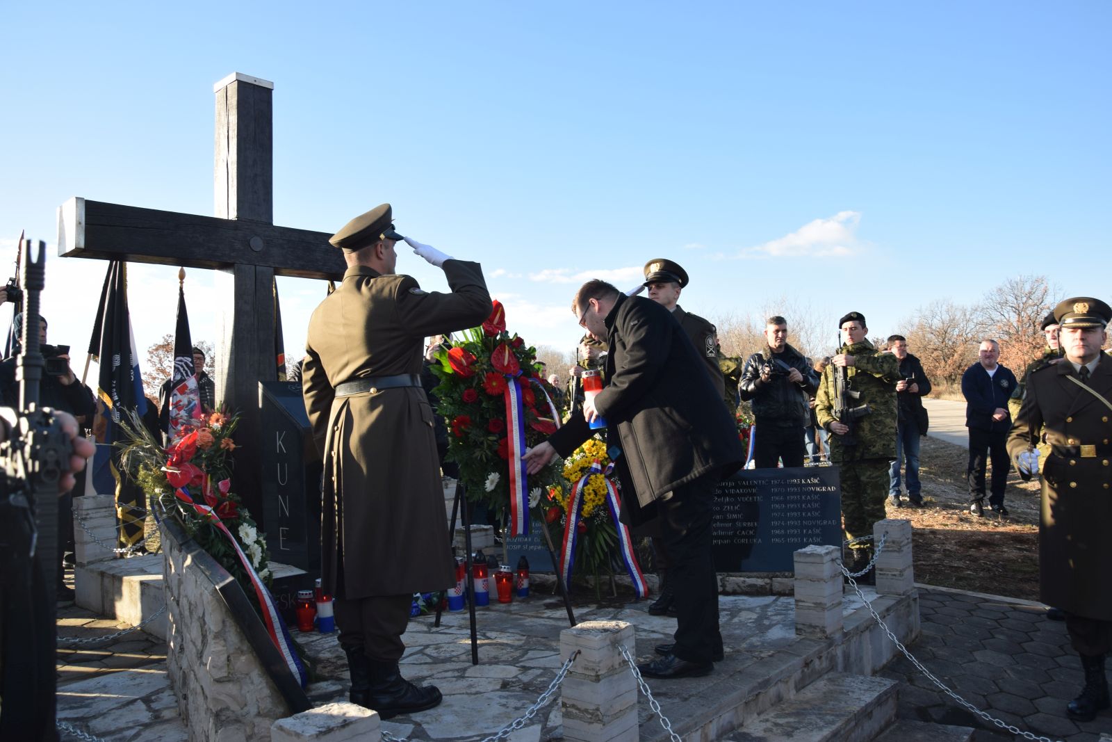 Kod četiri spomen obilježja odana počast poginulim braniteljima