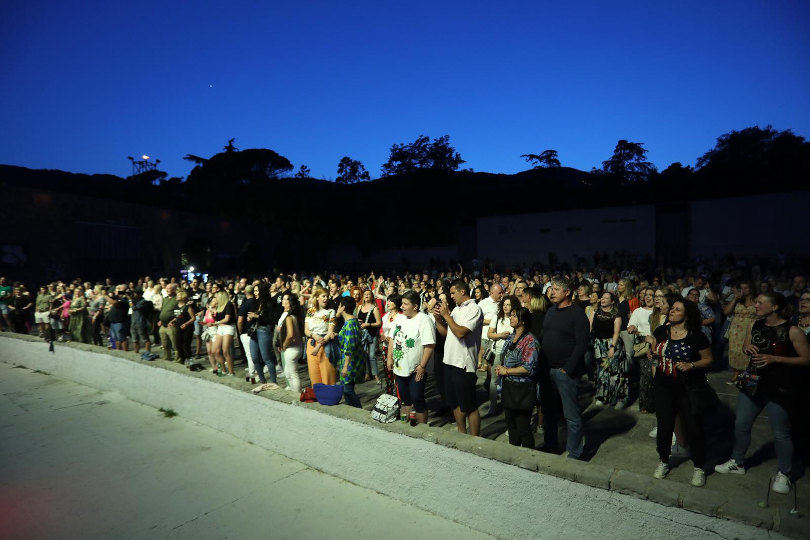 CRO Dance Night: ET, Colonia, Karma CRO Dance Night: ET, Colonia, Karma