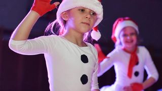 Plesna Božićna čarolija na otoku Pagu