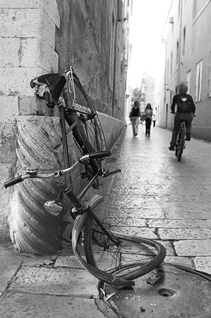 Izložba fotografija Željka Mršića “Rani Radovi”