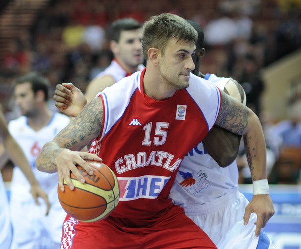 Katowice, 200909.
Dvorana Sport Arena Spodek.
Europsko prvenstvo u kosarci u Poljskoj, razigravanje izmedju Francuske i Hrvatske za peto mjesto na prvenstvu.
Na slici: Mario Kasun.
Foto: Drago Sopta  / CROPIX