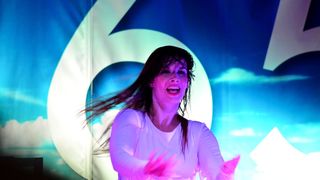 Vir : Colonia rasplesala tisuće posjetitelja na Viru ; foto Iva Perinčić Vir : Colonia rasplesala tisuće posjetitelja na Viru ; foto Iva Perinčić