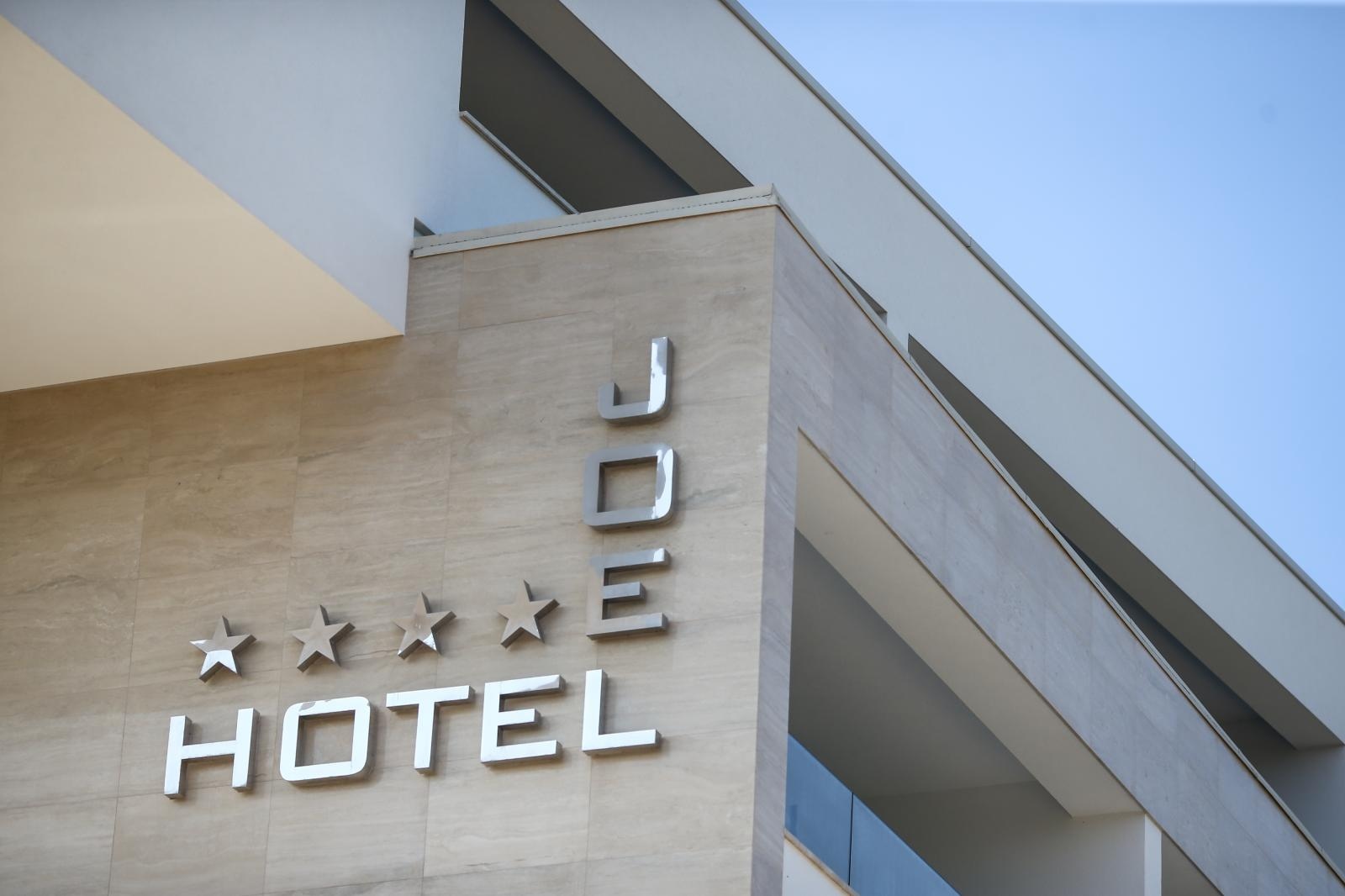 Novalja: Luksuzni Hotel Joel vlasnika Dejana Lovrena Novalja: Luksuzni Hotel Joel vlasnika Dejana Lovrena