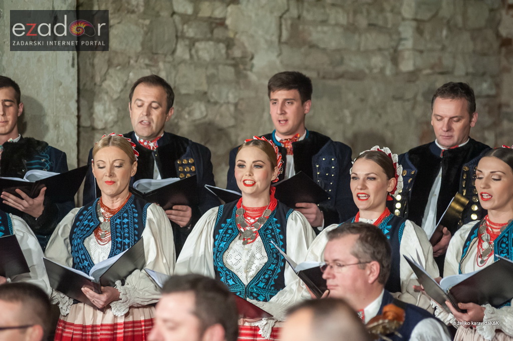 Adventski koncert ansambla Lado u prepunoj u crkvi sv. Nikole Adventski koncert ansambla Lado u prepunoj u crkvi sv. Nikole