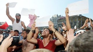 Izbjeglice i imigranti na željezničkom kolodvoru Keleti ulicama Budimpešte, Photo: Marko Jurinec/PIXSELL Izbjeglice i imigranti na željezničkom kolodvoru Keleti ulicama Budimpešte, Photo: Marko Jurinec/PIXSELL