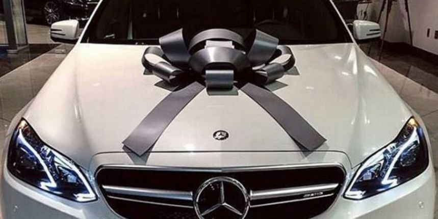 Mercedes E klase koji se nudio u lažnoj nagradnoj igri na Facebooku. Foto: Facebook