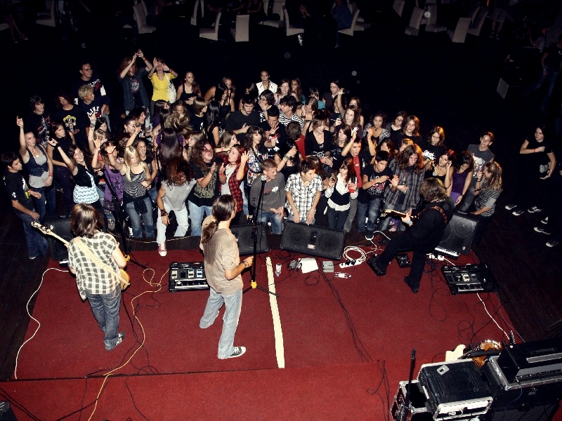 Opća Opasnost i Zoran Mišić u Arsenalu Opća Opasnost i Zoran Mišić u Arsenalu