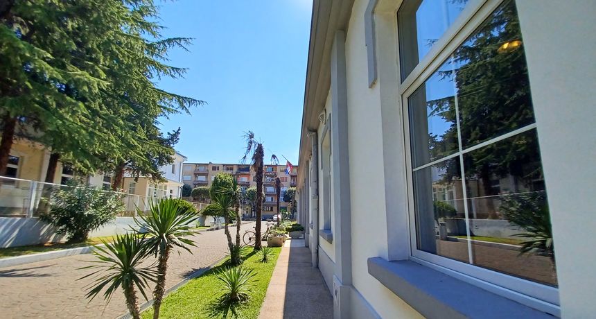 Gradska knjižnica Zadar, gkzd i centar za mlade Gradska knjižnica Zadar, gkzd i centar za mlade