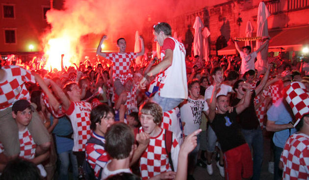 Zadarski navijaći (Hrvatska – Turska)