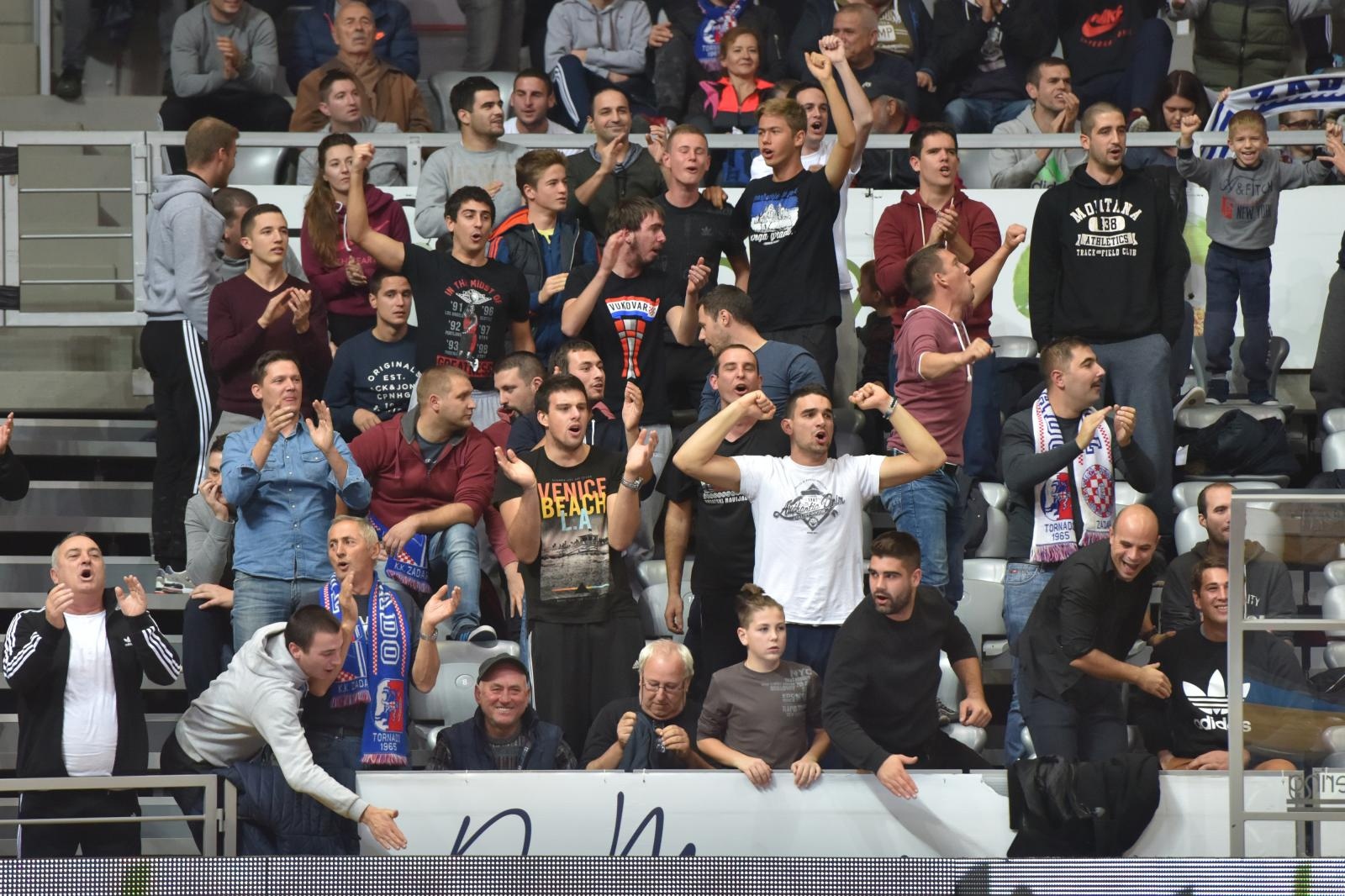 ABA liga, 9. kolo: KK Zadar – KK Crvena Zvezda 76-88 ABA liga, 9. kolo: KK Zadar – KK Crvena Zvezda 76-88