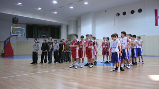 Podjela medalja na Božićnom košarkaškom turniru