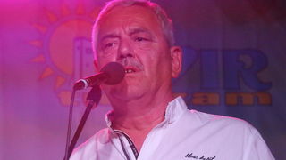 Virsko ljeto 2016: Tomislav Bralić i klapa Intrade oduševili 12 tisuća obožavatelja na virskoj rivi Virsko ljeto 2016: Tomislav Bralić i klapa Intrade oduševili 12 tisuća obožavatelja na virskoj rivi