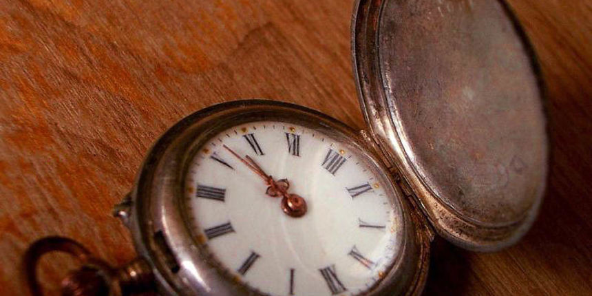 Stari sat, džepni sat, foto: www.racunalniske-novice.com Stari sat, džepni sat, foto: www.racunalniske-novice.com