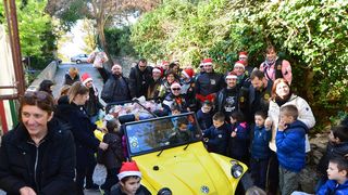 Zadarske Beštije posjetile mališane DV Latica, Foto: Iva Perinčić Zadarske Beštije posjetile mališane DV Latica, Foto: Iva Perinčić