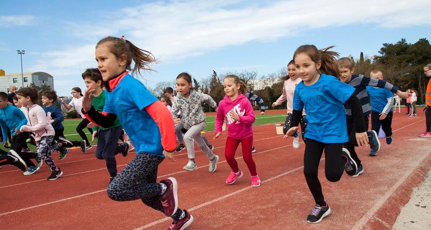 Jedinstveni sportski događaj koji spaja atletiku i biciklizam ide dalje Jedinstveni sportski događaj koji spaja atletiku i biciklizam ide dalje