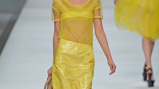 Suknje opet “in” (Moda.hr)