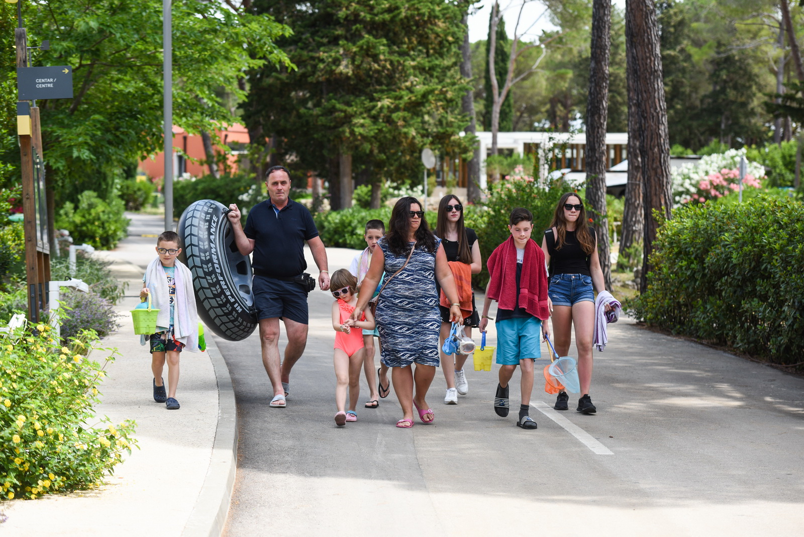 Obitelj Mandić uživa u ljetnim radostima u Zatonu Obitelj Mandić uživa u ljetnim radostima u Zatonu