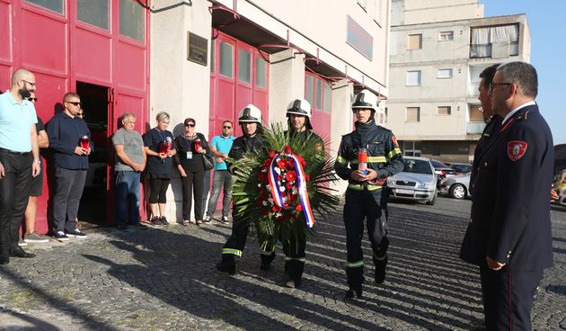 Polaganjem vijenaca obilježena 10. obljetnica kornatske tragedije