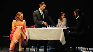 Zadar, 7.3.2012. snimio: Nenad Marčev
HNK Split
Arthur Miller: SMRT TRGOVAČKOG PUTNIKA, drama
redatelj: Dušan Jovanović
premijera: 27. ožujka 2011.
Uloge:
Willy Loman: Mustafa Nadarević,
Linda: Snježana Sinovčić Šiškov
Biff Loman: Mijo Juriši Zadar, 7.3.2012. snimio: Nenad Marčev
HNK Split
Arthur Miller: SMRT TRGOVAČKOG PUTNIKA, drama
redatelj: Dušan Jovanović
premijera: 27. ožujka 2011.
Uloge:
Willy Loman: Mustafa Nadarević,
Linda: Snježana Sinovčić Šiškov
Biff Loman: Mijo Juriši