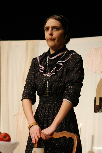 Zadarska Noć kazališta – “Teštament” (foto:Saša Čuka) Zadarska Noć kazališta – “Teštament” (foto:Saša Čuka)