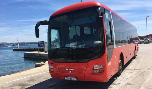 Novi Liburnijin autobus za Ugljan i Pašman