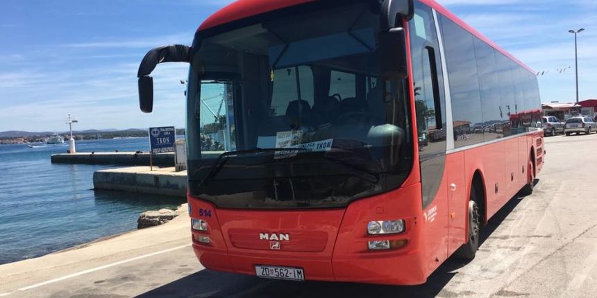 Novi Liburnijin autobus za Ugljan i Pašman