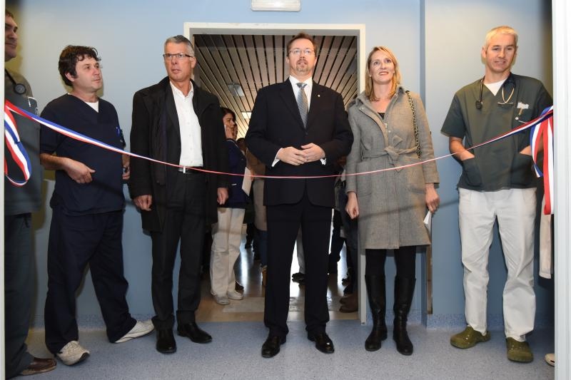 U Općoj bolnici Zadar svečano otvorena nova angio sala donacija dr. Freidoona Ghazija. Foto: Dino Stanin/PIXSELL U Općoj bolnici Zadar svečano otvorena nova angio sala donacija dr. Freidoona Ghazija. Foto: Dino Stanin/PIXSELL