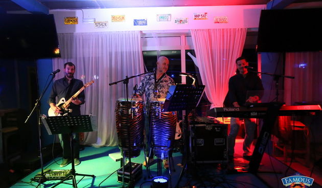 Friday Night Live: Jet Set Band @ Famous Beach Bar & Grill. Foto: Ivan Brčić