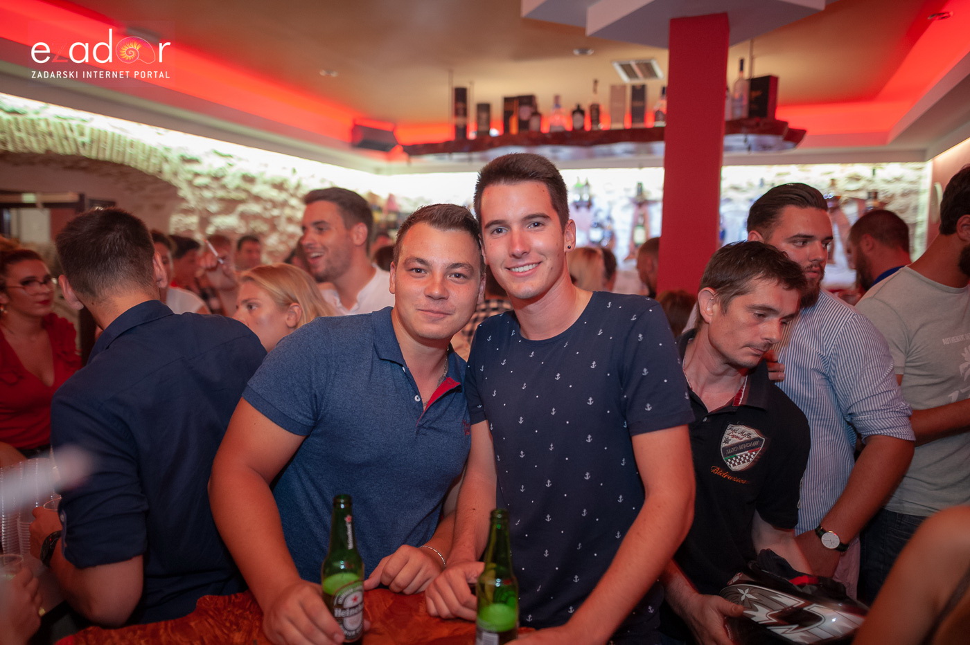 Sukošanska fešta 2018. uz Tomislava Bralića i klapu Intrade te Jelenu Rozgu Sukošanska fešta 2018. uz Tomislava Bralića i klapu Intrade te Jelenu Rozgu