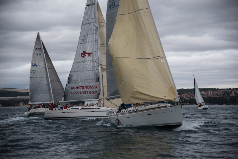 Karnevalska regata u Biogradu, foto-Vinko Pesic