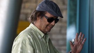 Zadar, 070610.
Gitarist Paco de Lucia stigao je danas popodne u hotel Falkensteiner na Boriku. Odrzati ce koncert sutra u 21 i 30h na trgu Pet bunara.
Foto: Jure Miskovic / CROPIX Zadar, 070610.
Gitarist Paco de Lucia stigao je danas popodne u hotel Falkensteiner na Boriku. Odrzati ce koncert sutra u 21 i 30h na trgu Pet bunara.
Foto: Jure Miskovic / CROPIX